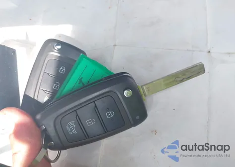 2022 Hyundai Venue Sel from USA, damaged, VIN KMHRC8A35NU198950